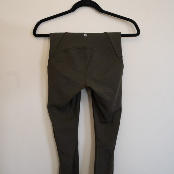 Lululemon Train Times Crop - Picture 5 of 6